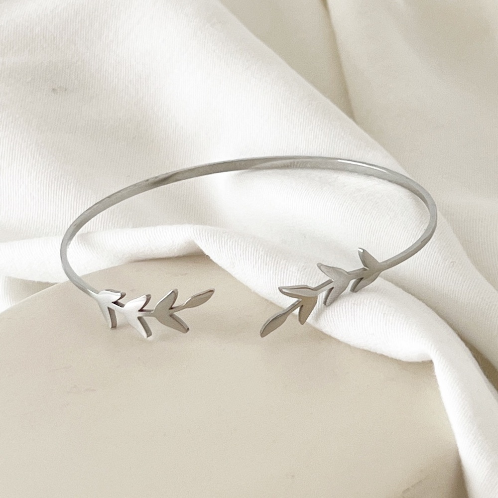 Greater Jungle Bangle Silver Nature Inspired‎ Leaf Laurel Cuff Bracelet